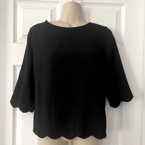 Monteau Los Angeles Scallop Black Top